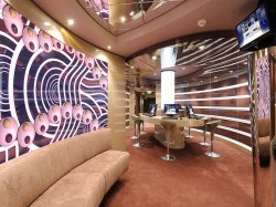 MSC Magnifica Cyber Cafe picture