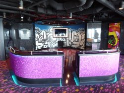 Norwegian Escape Entourage Teen Lounge picture