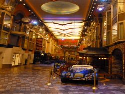 Independence of the Seas Vintages picture