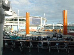 Independence of the Seas Outdoor Movie Screen picture