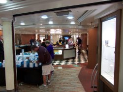 Grandeur of the Seas Centrum Shops picture