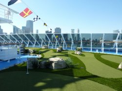 Oceania Marina Golf Putting Greens picture