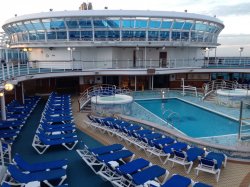 Crown Princess Neptunes Reef and Pool picture