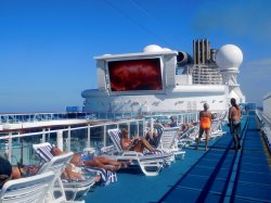 Coral Princess Sun Deck picture