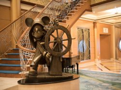 Disney Magic Lobby Atrium picture