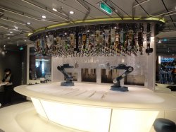 Ovation of the Seas Bionic Bar picture