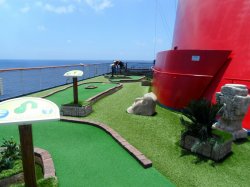 Carnival Conquest Mini Golf picture