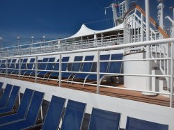 Norwegian Dawn Seating for Pool picture