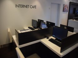 Internet Cafe picture