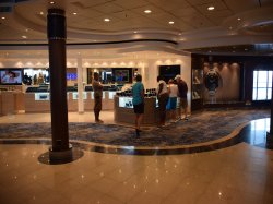 Norwegian Dawn Grand Atrium picture