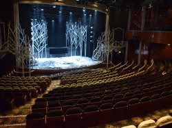 Norwegian Dawn Stardust Theater picture