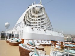 Seven Seas Explorer Pool picture