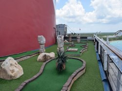 Carnival Liberty Mini Golf picture