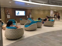 Harmony of the Seas Vitality at Sea Spa and Fitness Center picture