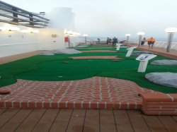 MSC Poesia Mini-Golf picture