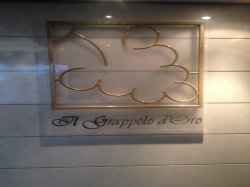 MSC Poesia Il Grappolo d Oro Wine Bar picture