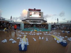 Carnival Sunshine Beach Pool picture