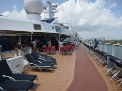 Celebrity Silhouette Jogging Track picture