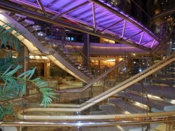 Independence of the Seas Centrum picture