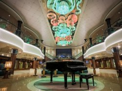 Norwegian Jade Atrium picture