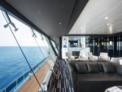 MSC Meraviglia Smokers Lounge picture