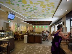 Harmony of the Seas Park Cafe picture