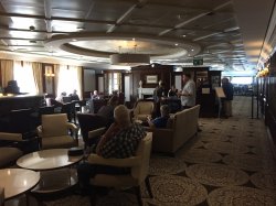 Azamara Quest Discoveries Bar picture