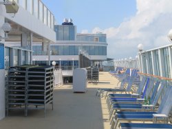 Norwegian Pearl Deck 13 picture