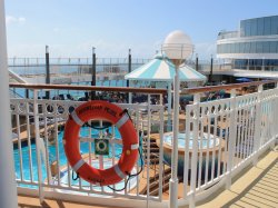 Norwegian Pearl Deck 13 picture