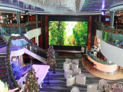 Norwegian Pearl Atrium picture