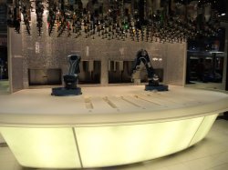 Ovation of the Seas Bionic Bar picture