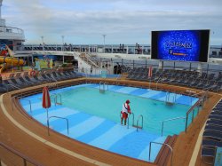 Ovation of the Seas Outdoor Pool picture