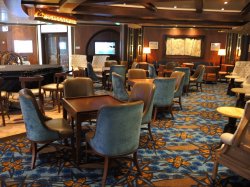 Ovation of the Seas Schooner Bar picture