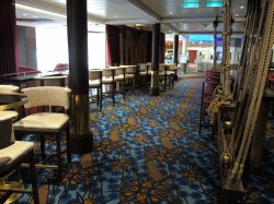 Ovation of the Seas Schooner Bar picture