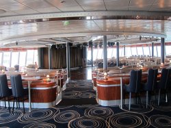 Norwegian Jade Spinnaker Lounge picture