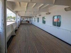 Zaandam Promenade Deck picture