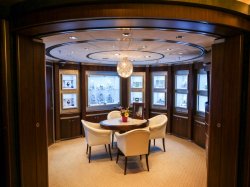 Zaandam Marabella Luxury Shop picture